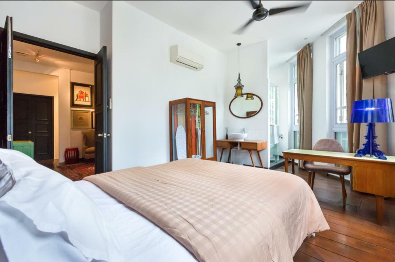 Rabbit Carrot Gun Aparthotel Singapore Exterior photo